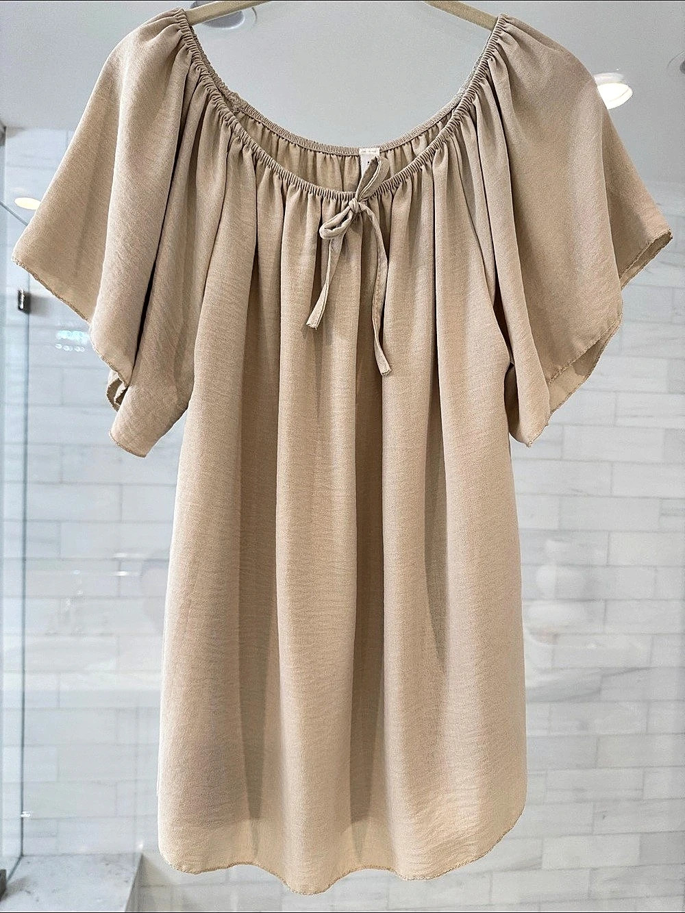 Women's Scoop / Off the Shoulder Top  I  Neutral Beige- Cream Like New!!!